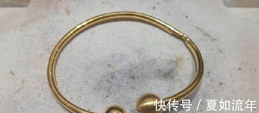 小姐姐|金店看似漂亮的一款款黄金首饰,其实这里边有你不知道秘密!