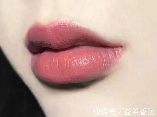 小羊皮 “打工人”别再被这几款口红割韭菜了!显黑难涂,价格还贼贵!