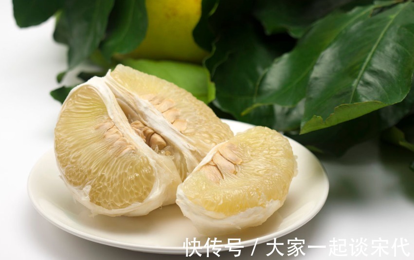 禁忌|冬天吃柚子好处多多，但是吃柚子2大禁忌，现在清楚还不晚！