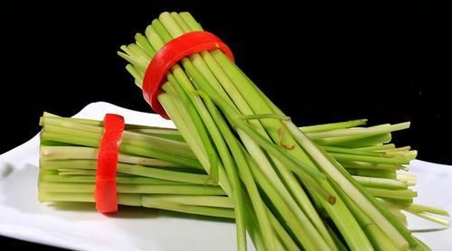  女人|女人爱美，推荐3种食物，排毒清肠，降压减脂，增强体质！