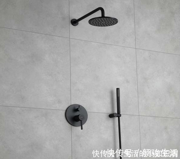 马桶|卫生间现在流行这么装,漂亮实用幸福感强,你家那只能叫做厕所!