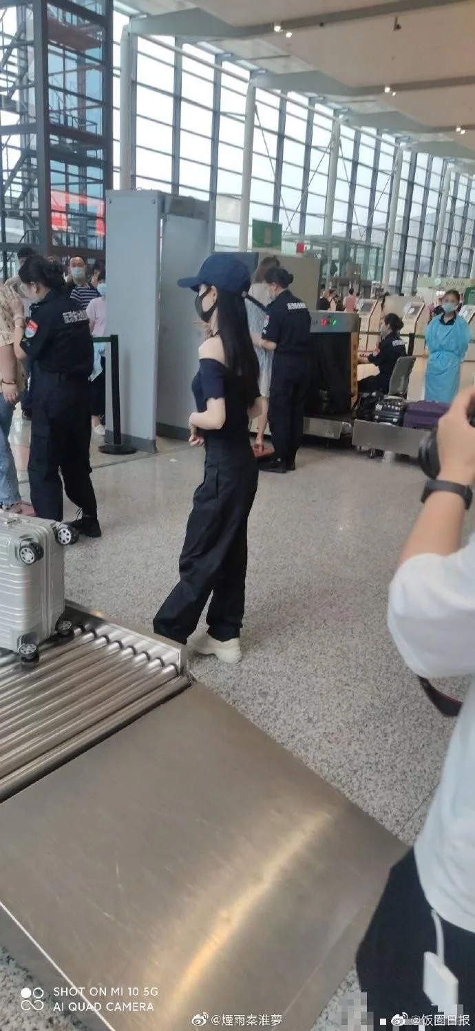 美女全身照