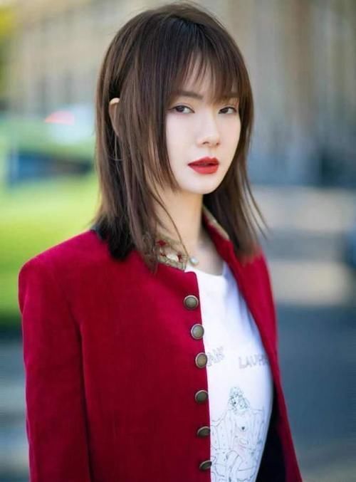 部位|你适合披头发还是扎头发?主要看这3个部位,发际线是关键