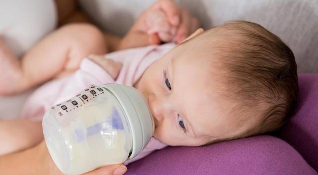 母乳|当孩子有这些反应的时候,就证明你的母乳不合格,宝妈就要忌口了