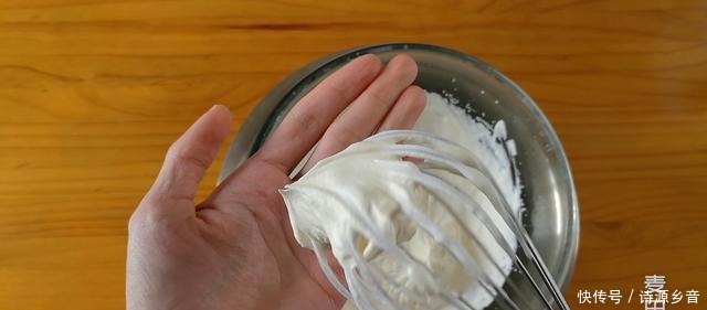 一起来做抹茶蛋糕卷吧,漂亮毛巾面,一卷就成功