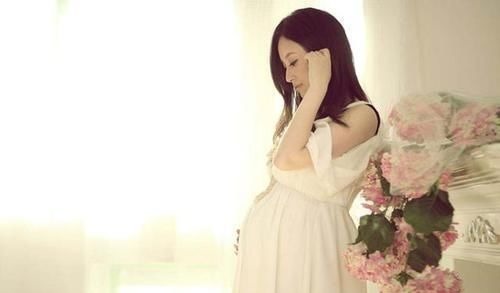 小丽|婆婆陪儿媳产检,被医生支开后,医生问的问题让孕妈害羞不已