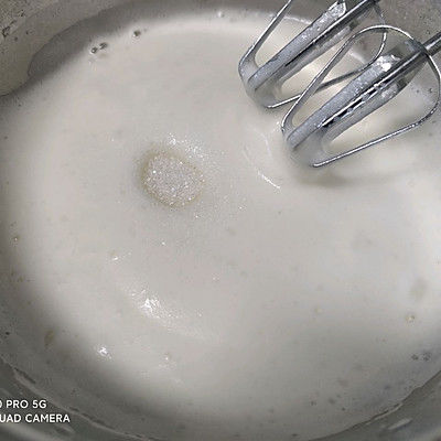 黑芝麻戚风蛋糕