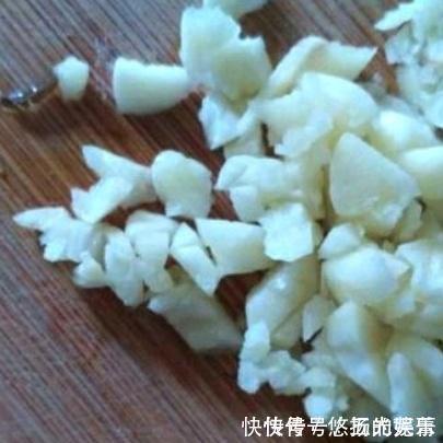 凉拌木耳|他叫“天然阿司匹林”,每三五吃一次,血管更加通畅,畅通血管