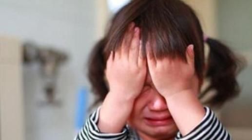 宝宝每天刷牙但却有口臭，导致娃口气不清新的原因，家长要知道