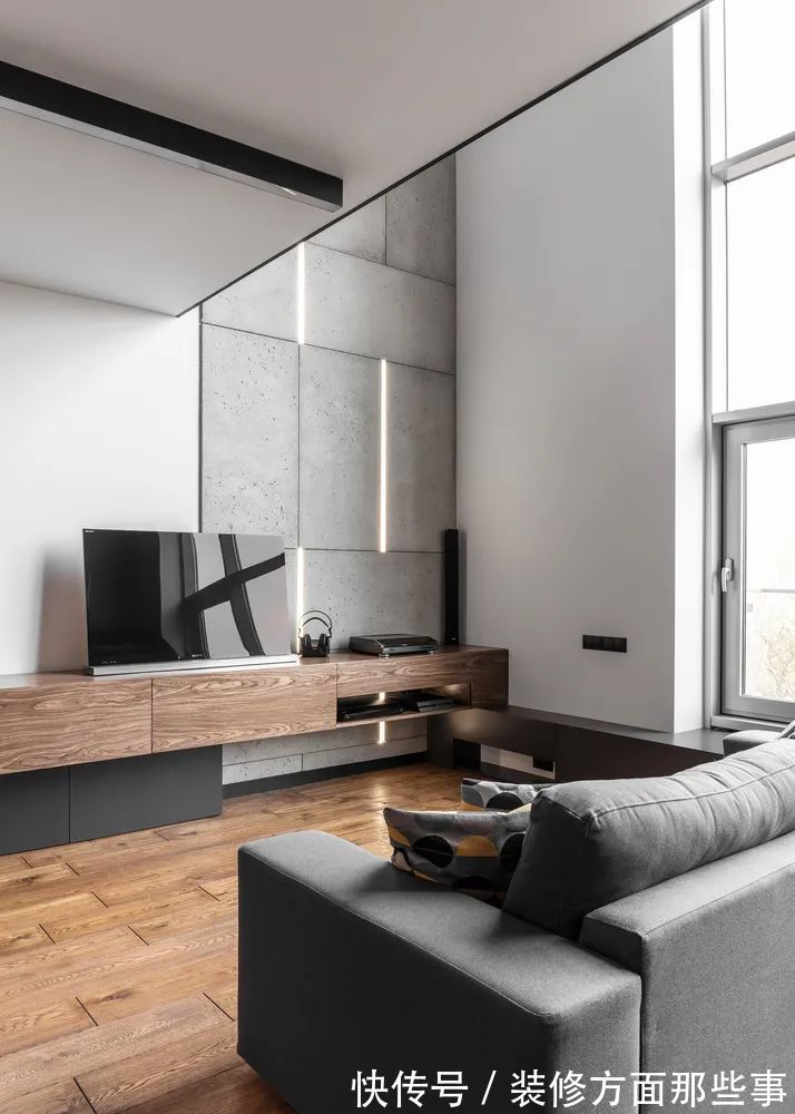 中岛台|78平小复式,客厅挑空设计,楼梯不装扶手,一看业主就很有品位!