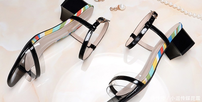 凉鞋|五一假期必备凉鞋,露出完美腿型,做个独一无二的女神~