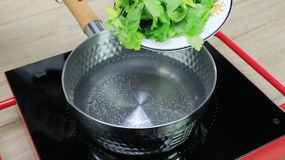 这种蔬菜自带咸味，却很适合宝宝吃，不放调料也美味