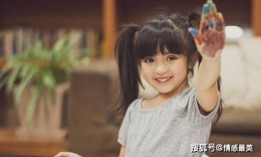 攀比|孩子爱攀比怎么办？高情商父母用3个妙招，非常管用