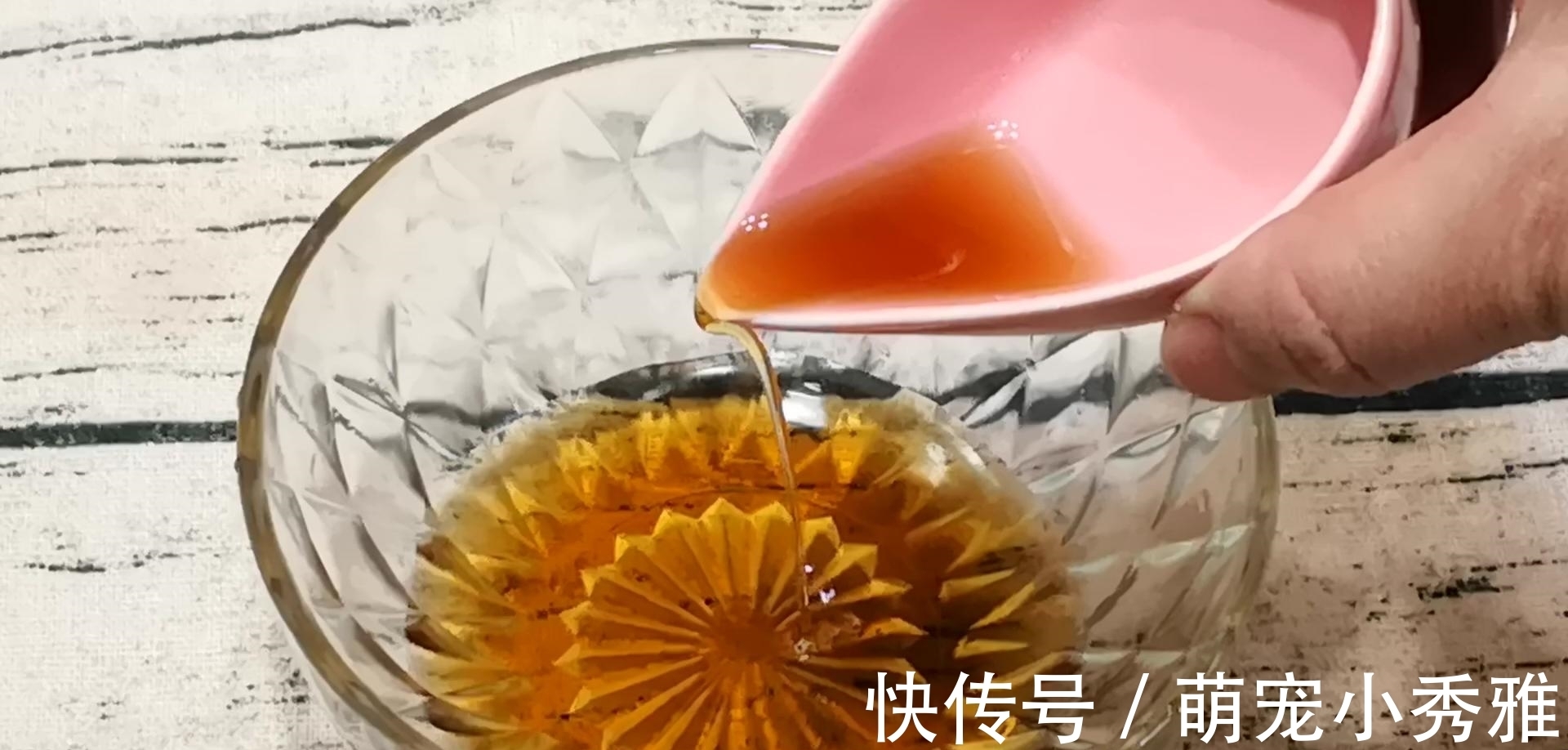 炖鸡要记住“3放3不放”,十几年的配方,汤味鲜香,肉嫩无腥味