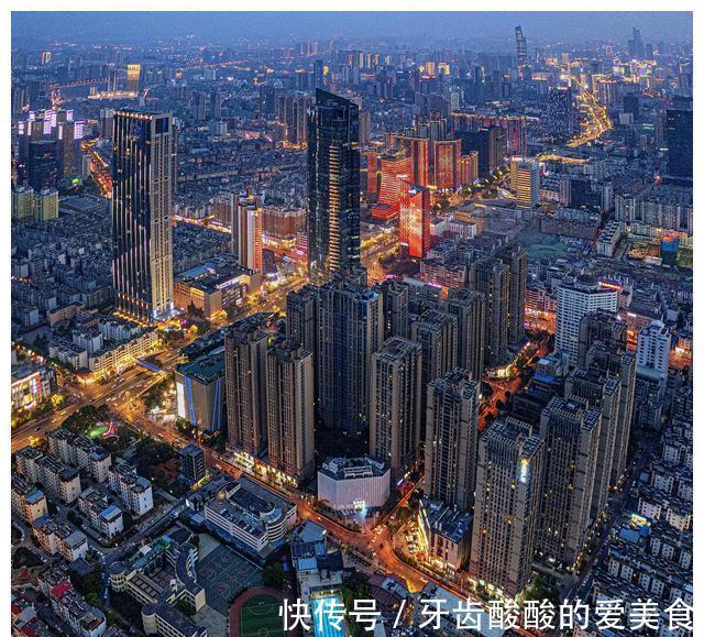 居住|昆明人的高端居住是否一定要高价买单?江东给出了性价比解决方案