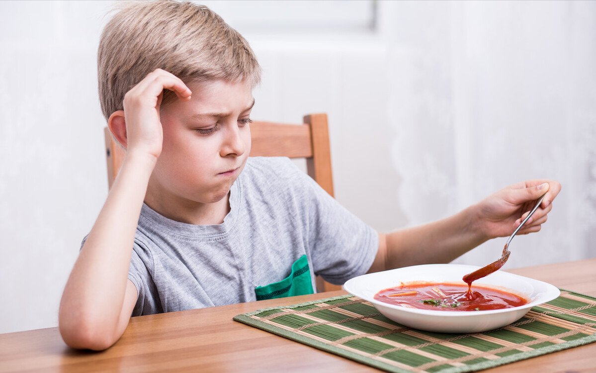 脾胃|宝宝睡眠的四种异常，暗示辅食添加过度，当心身高、脾胃有问题