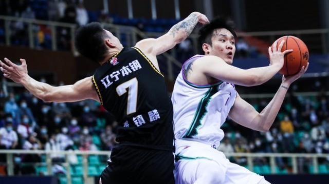 cctv5|CCTV5直播2场,广东男篮VS浙江,辽篮VS吉林,陶汉林怒骂山东球迷