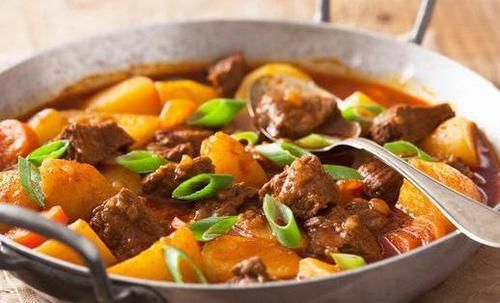家常炖牛肉，总是炖不烂？试试多加2种料，牛肉软烂入味，不塞牙