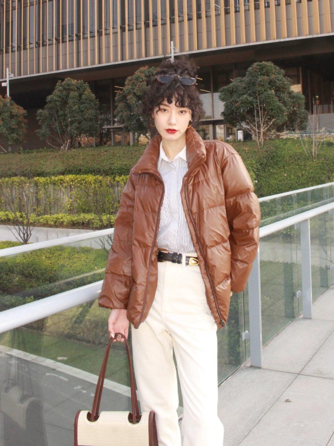 冬季|高级感往往体现在细节中,冬季的“羽绒服”搭配,学到就是赚到