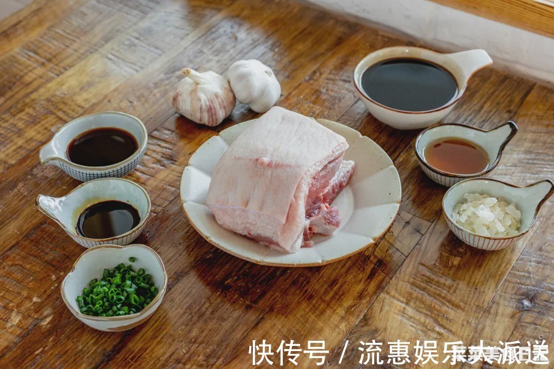 这一锅太香了!不加一滴水,比红烧肉还好吃