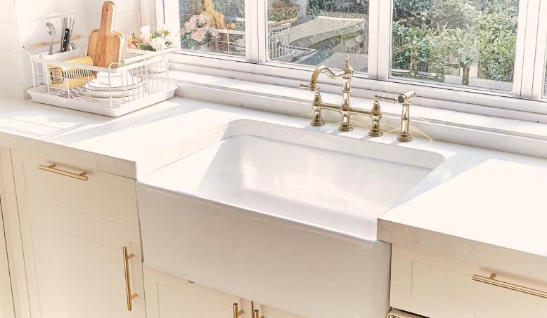 优点|你家厨房不好用,一半原因是水槽选错了!锅都放不进去,到处滴水