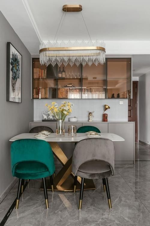 现代|108平现代轻奢美宅，色彩使用大胆跳脱，构建属于自己的精致家
