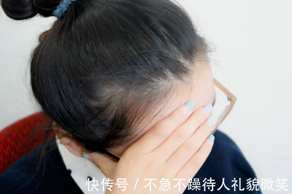 睡眠时间|为什么时不时的会头晕可能是身体出现几种症状，疾病在作祟