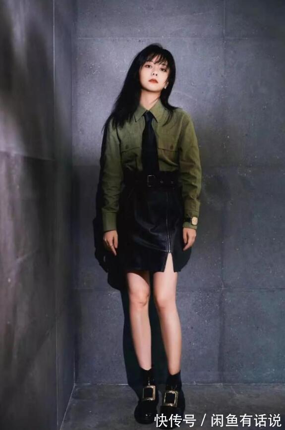 搭配|初秋穿裙子别总配单鞋，今年流行这三双鞋，时髦显高还很有女人味