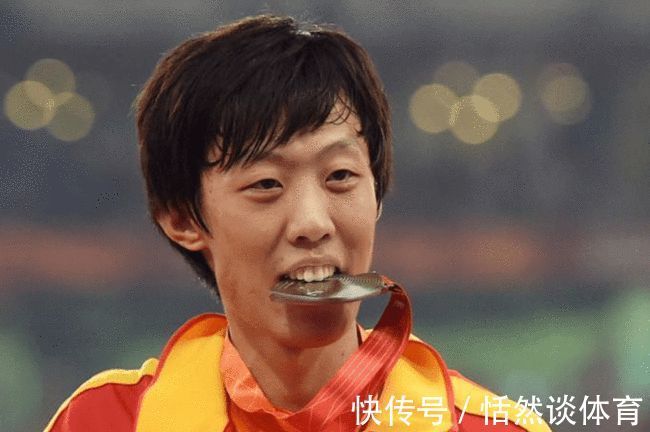 郭晶晶|张国伟私接广告被开除,退役503天后,30岁的张国伟宣布自费复出