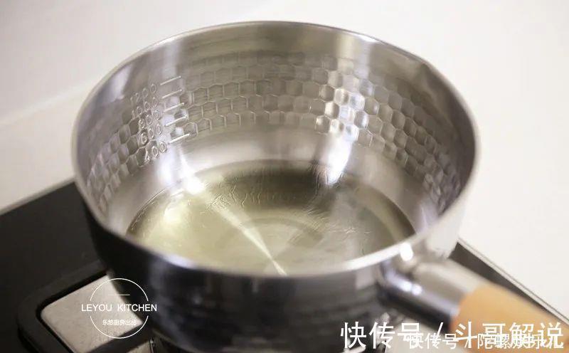 凉菜|十几分钟上桌的爽口凉菜,一点肉没放,吃着比肉还香