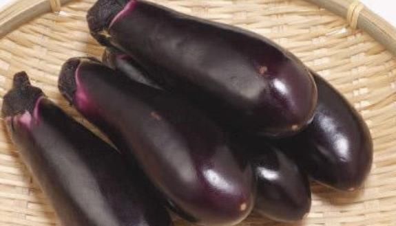 服毒|爱吃茄子注意:茄子营养丰富,但别和以下食物一起吃,相当于服毒