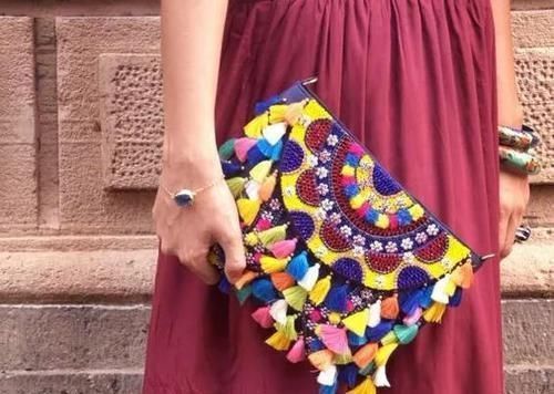 再丑的包包都能用流苏拯救，闲置旧包这样改造，比新买的还美