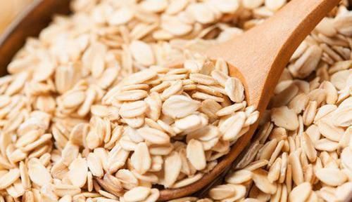 食物|患有高血脂的人,日常多吃这几样食物,血脂会乖乖“听话”