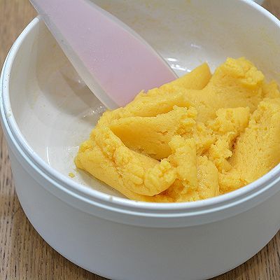 全脂奶粉|奶黄流心月饼