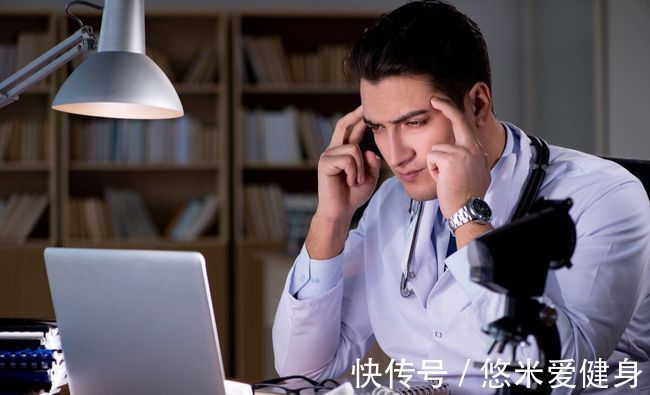 动作|避免过度训练,牢记这4个要点,加速肌肉恢复提升训练状态