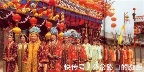 红楼梦|红楼梦为何元春省亲晚上回来,半夜就必须回宫呢!