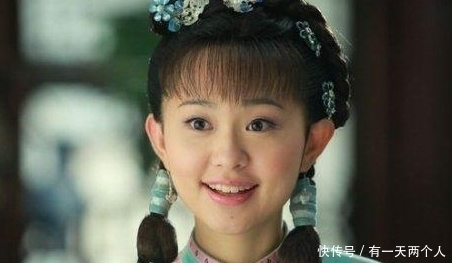 洗脚|丫鬟给少爷洗脚，少爷看了一眼她的脚：嫁俺，她生一子家喻户晓