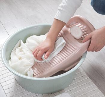 圆珠笔|生活小窍门，几个洗衣去污的方法