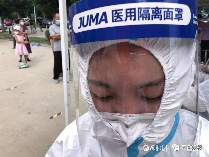 疾控中心|烟台抗疫,这一幕破防了!凌晨4点,她蜷缩在储物间的纸箱里睡着了