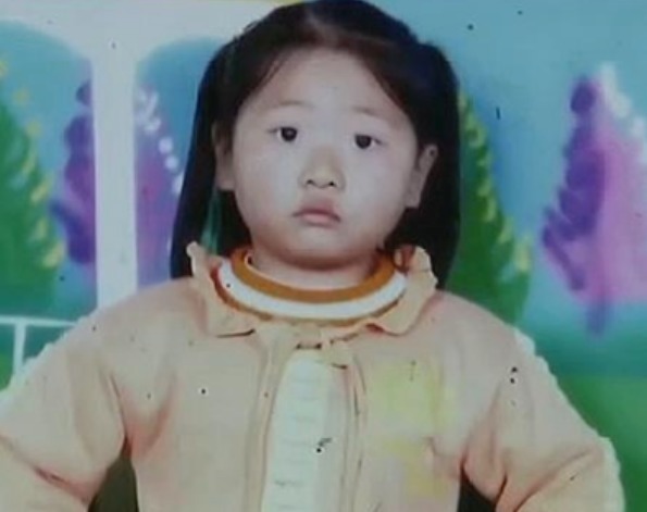 农村女孩拍完《变形计》染上公主病,本是富人游戏却毁掉她的一生