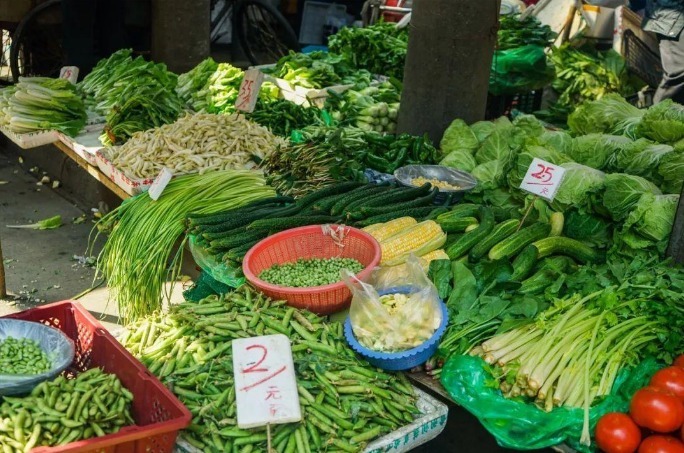 凉拌莴笋|春季多吃蔬菜,这4种蔬菜要常吃,含“天然叶酸”,别不懂