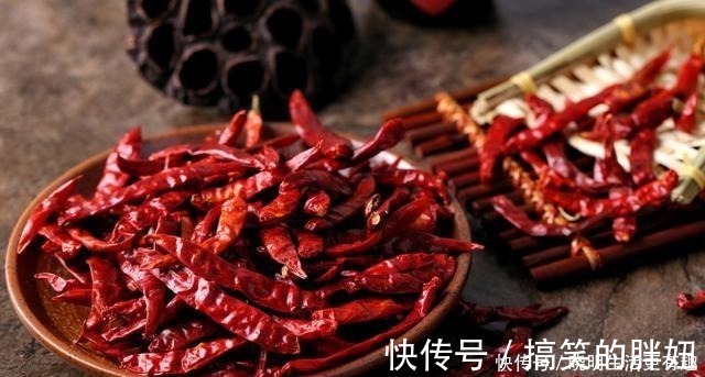 干辣椒|家有微波炉的要注意,这5种食物不可以微波炉加热,看完告诉家人