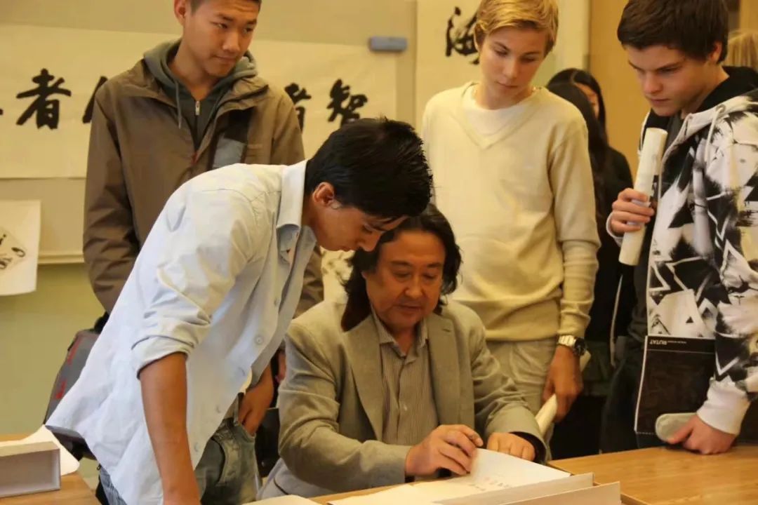 杨大眼造像@中西结合笔传情·锐意创新始通神——张山绘画人物山水艺术新貌