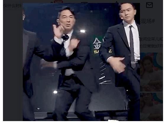 陳小春|張智霖現(xiàn)場(chǎng)表演貼臉，看到陳小春的回應(yīng)，網(wǎng)友：想他們了