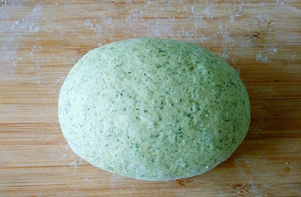 菠菜泥|开春,这菜要给孩子多吃,帮助长个子,精力十足,学习更起劲