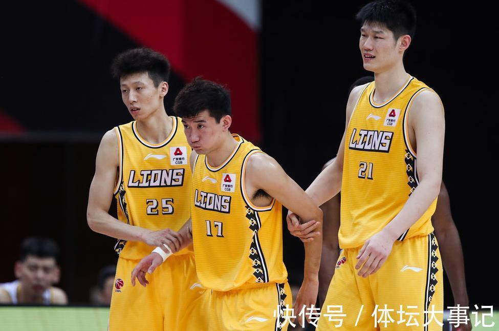 季后赛|CBA半程总结,辽篮领跑,浙江双雄崛起,2个黑马搅局,杜锋闹心