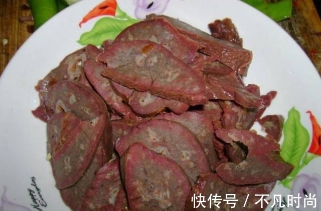 食物|大蒜是肝病的“发物”?医生提醒:若想养肝,这5种食物尽量少碰