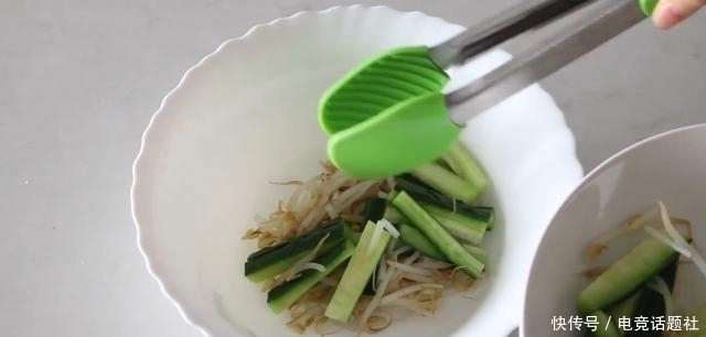 大厨|大厨教学水煮鱼的家常做法,详细讲解鱼片腌制技巧,鱼肉滑嫩无腥