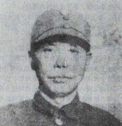 军长|四三年,此师长将被军法处决,6万百姓写信求情,后获释出任军长