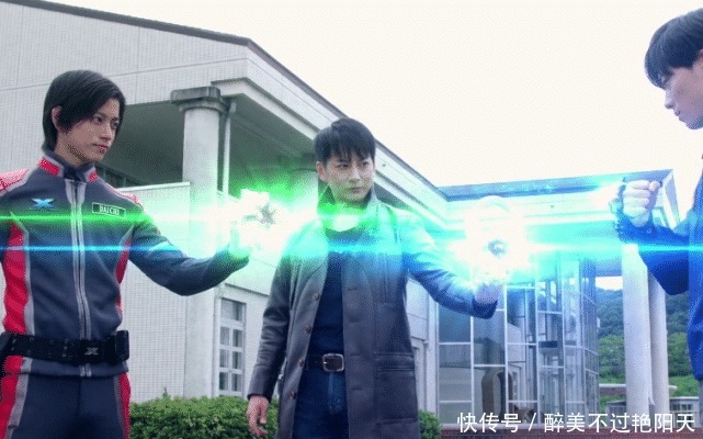 泰迦剧场版全体变身的三个彩蛋，银河成为老大，欧布圆环变圣剑！